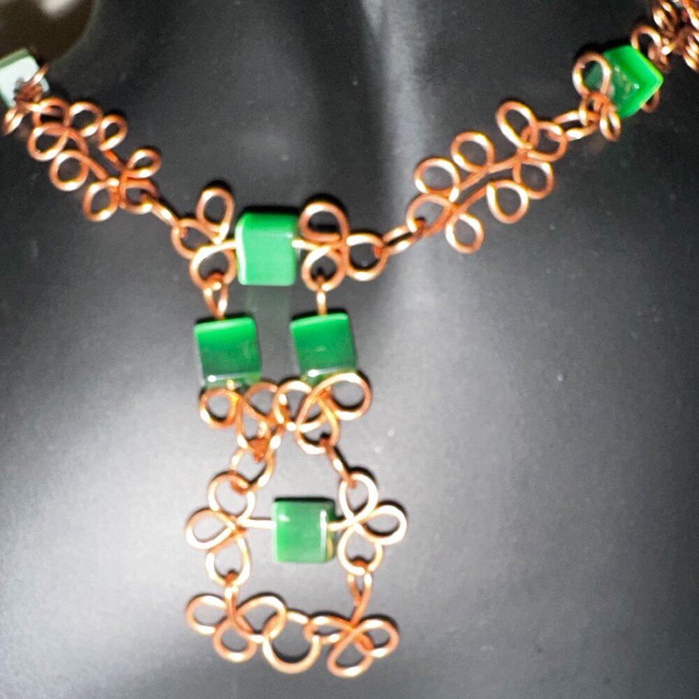 Green Cat's Eye Necklace Set